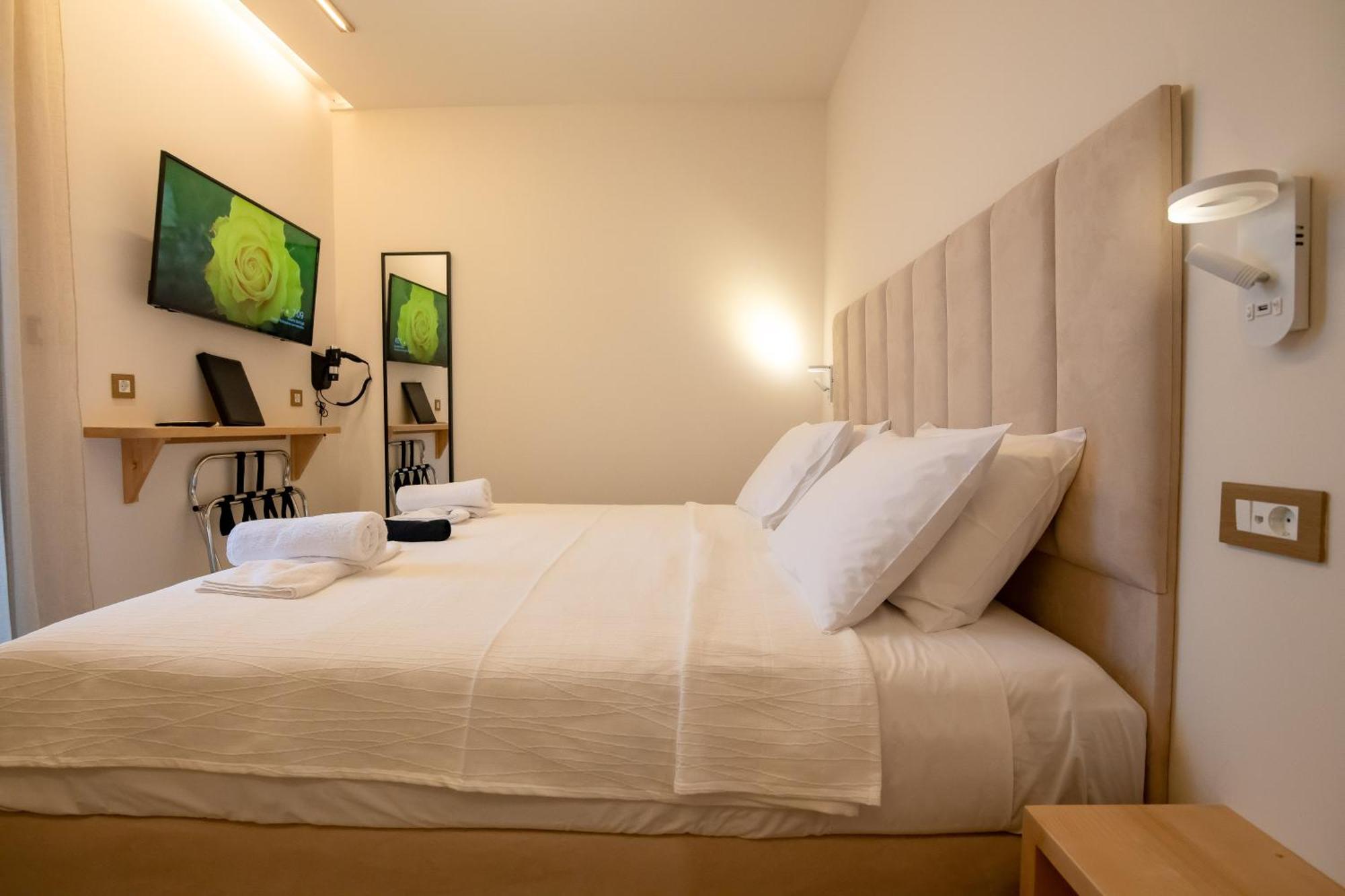 Ocean 11 Hotel مدينة سكياثوس المظهر الخارجي الصورة